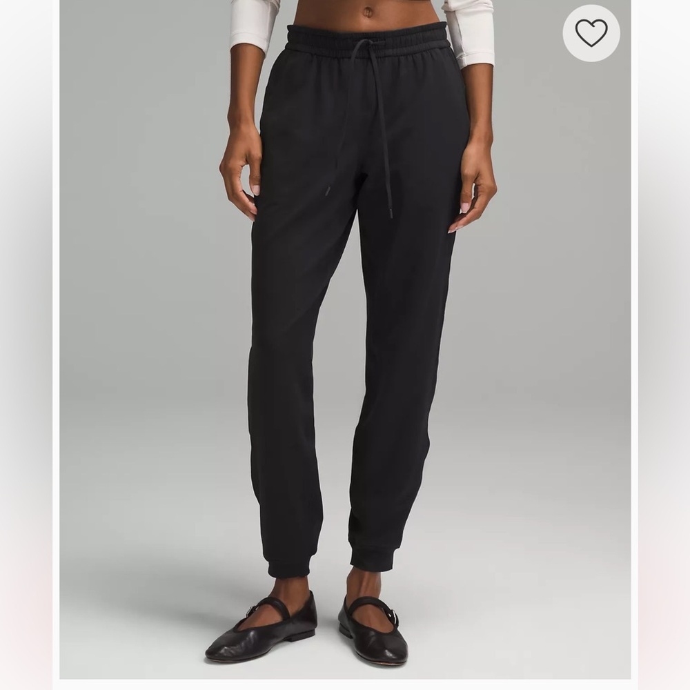 Lululemon Show me how to RuLu Joggers - sz 6